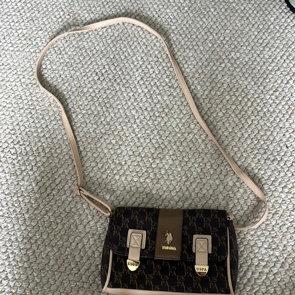 US Polo Association Crossbody Purse - Picture 1 of 4